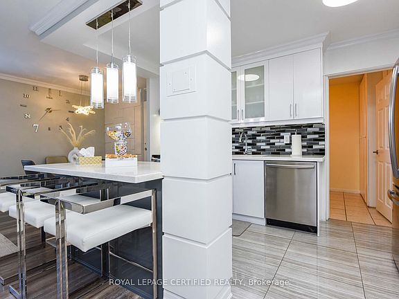 3rd image of 3170 Kirwin Ave E #204