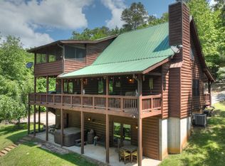 479 Lake Forest Dr, Ellijay, GA 30540