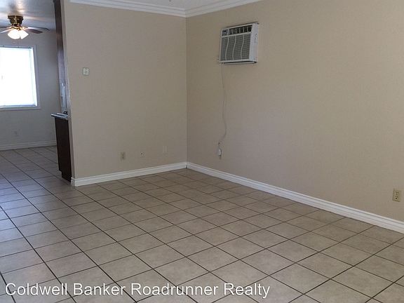 5th image of 73438 El Paseo Dr APT 2