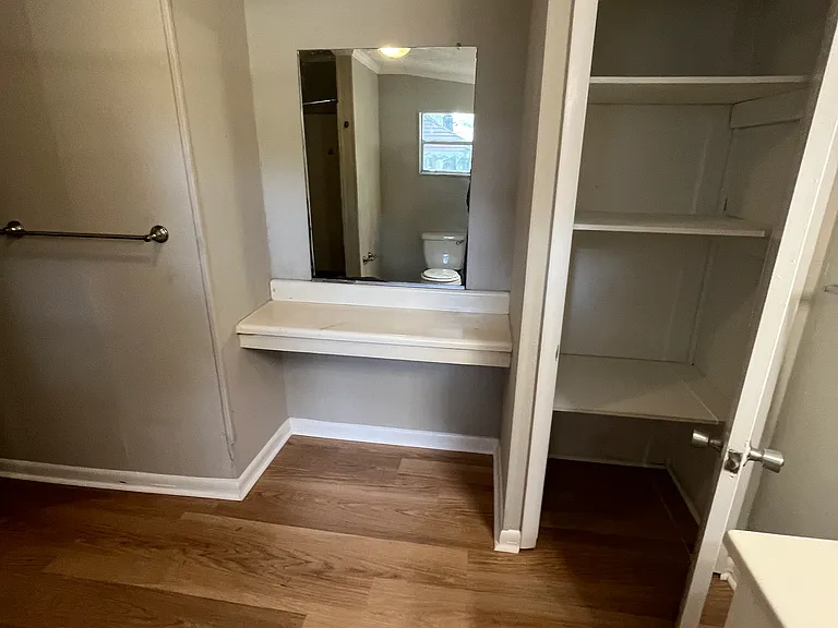 333 E Main St — Photo 31