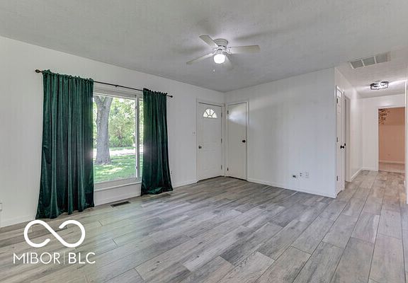 2nd image of 18 Maple Dr