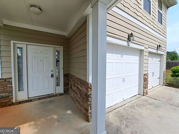 3rd image of 159 Sonya Mill Ct