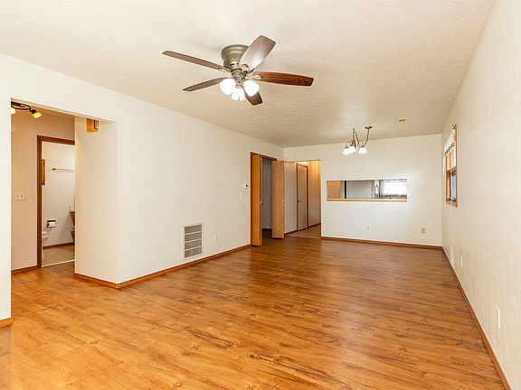5th image of 1418 Berkley Cir