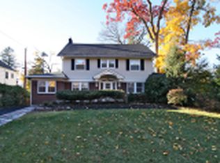 470 Park St, Montclair, NJ 07043