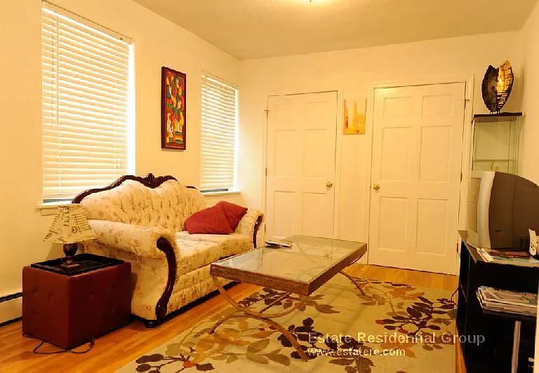 8 Milford St #1A — Photo 5