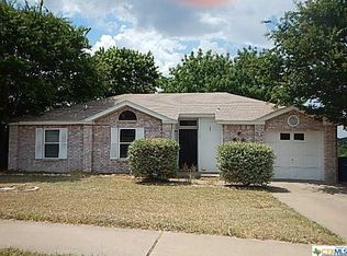 505 Robertstown Rd, Copperas Cove, TX 76522