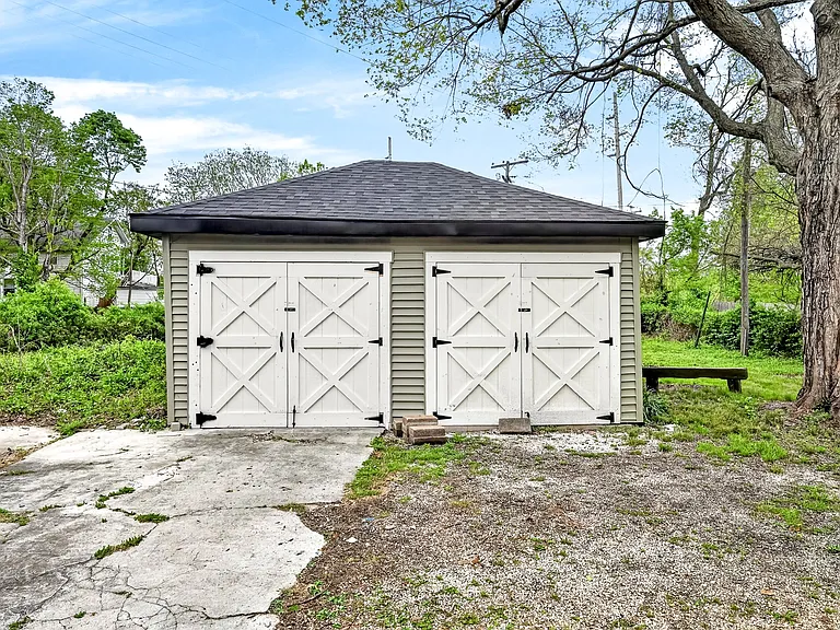 620 S Weller Ave — Photo 39