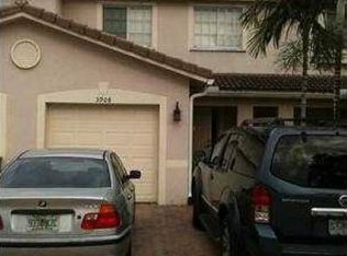 5908 Royal Way, Fort Lauderdale, FL 33321