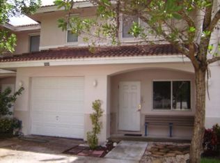 4934 Palm Garden Ln, Davie, FL 33314