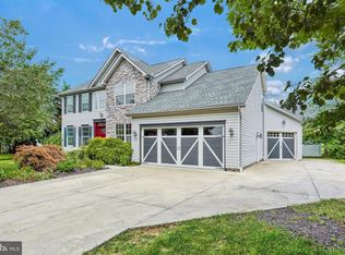 45 N Allwood Dr, Hanover, PA 17331