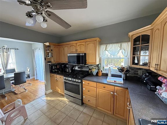 5th image of 41 Stuyvesant Rd