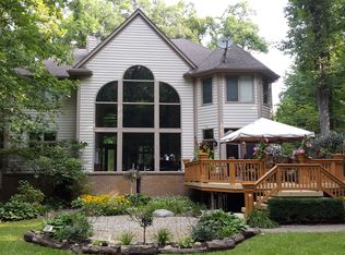 9185 Stonegate Dr, Clarkston, MI 48348