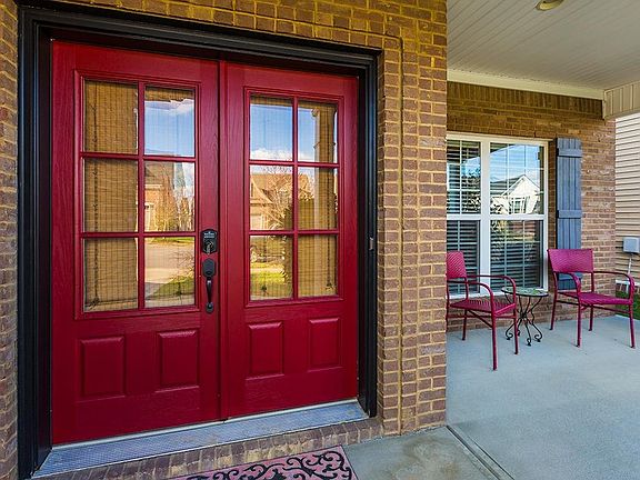 3rd image of 2343 Patchen Wilkes Dr