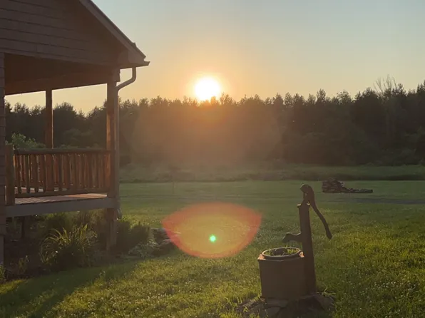 (undisclosed Address), Potsdam, NY 13676