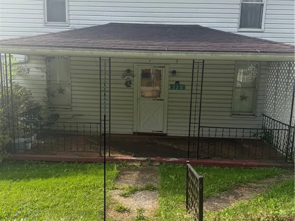 320 Greenfield Rd, Vanderbilt, PA 15486