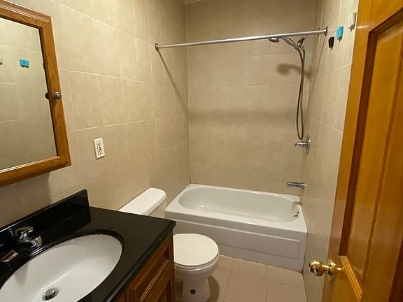 3rd image of 19 Eldridge St #15A