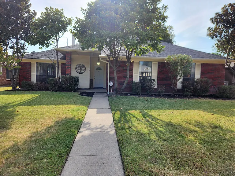 Front Exterior of Home from Bluebonnet Dr.