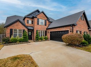 3902 SW Ridgeway St, Bentonville, AR 72713
