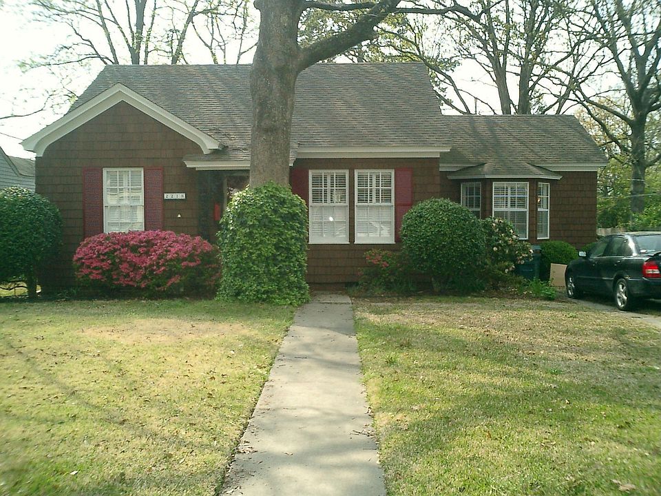 1st image of 2218 N McKinley St
