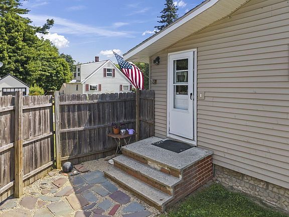 5th image of 247 Manley Road