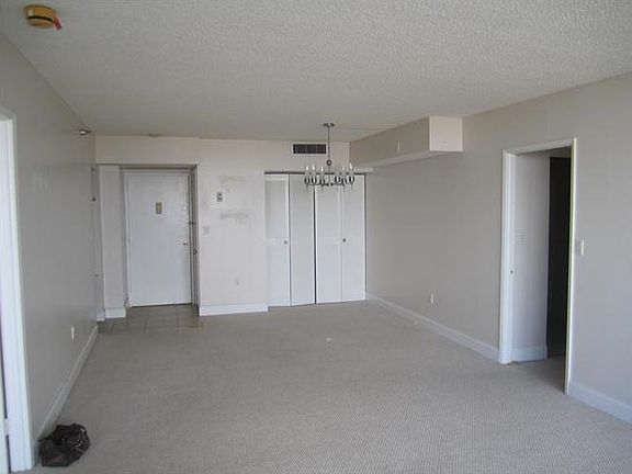 3rd image of 20505 E Country Club Dr APT 1832