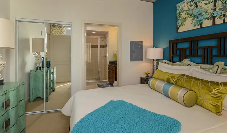 Skyhouse Orlando — Photo 27