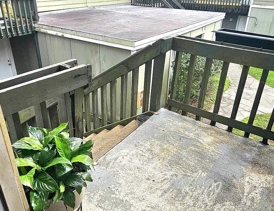 1st image of 268 Scottsdale Sq