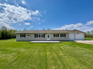 37311 580th Ave, Warroad, MN 56763