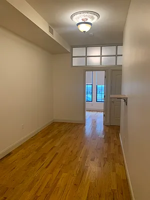 Rented by Compass | media 12