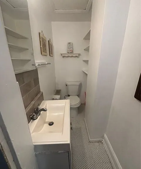 2426 Grand Ave — Photo 7
