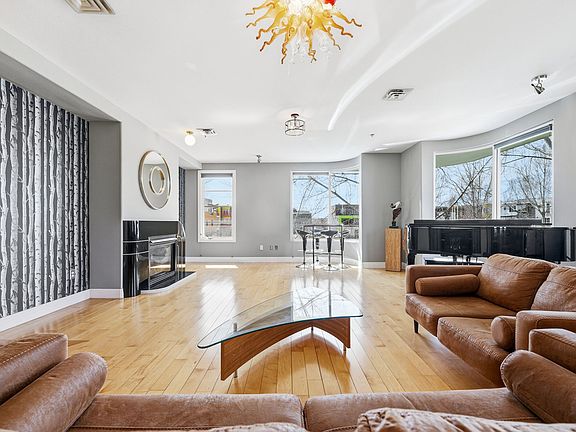4th image of 710 Tenacity Dr Unit 202