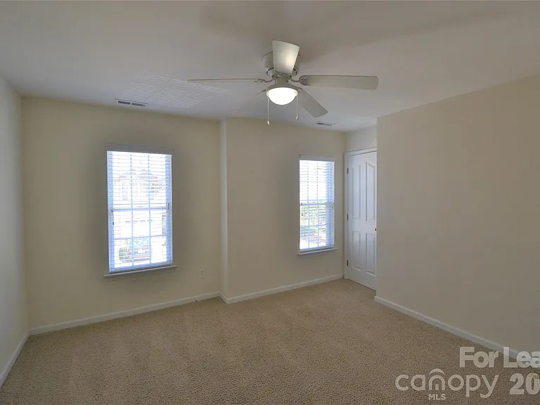 16512 Kettlewell Ln — Photo 14