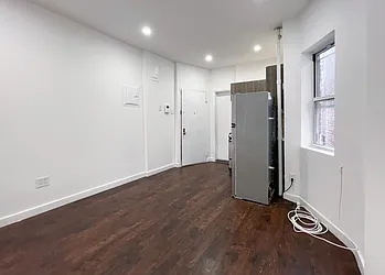 Rented by Kahen Properties