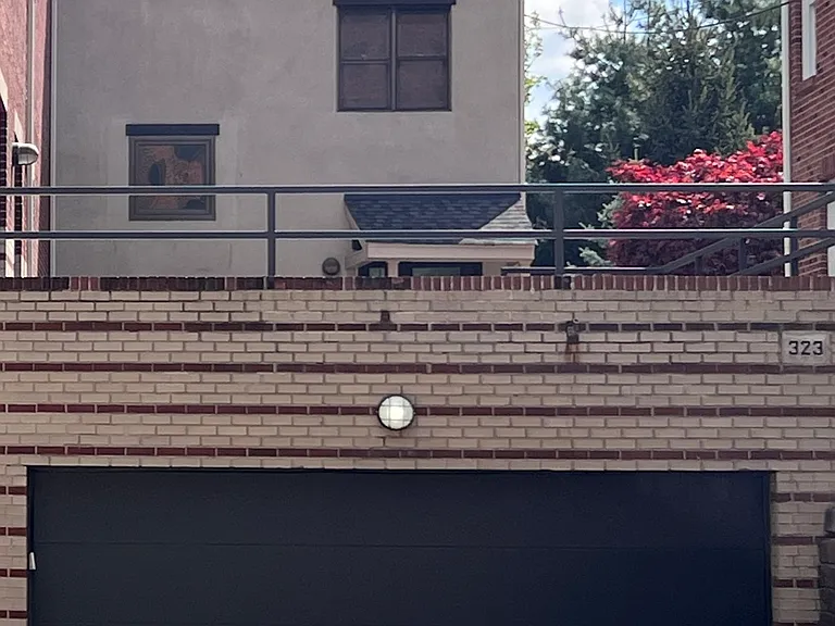 323 Gross St — Photo 26