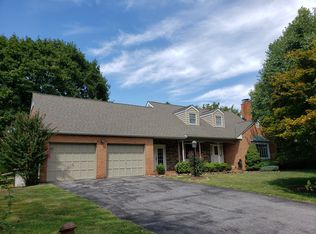 6612 Cherry Hill Dr, Frederick, MD 21702