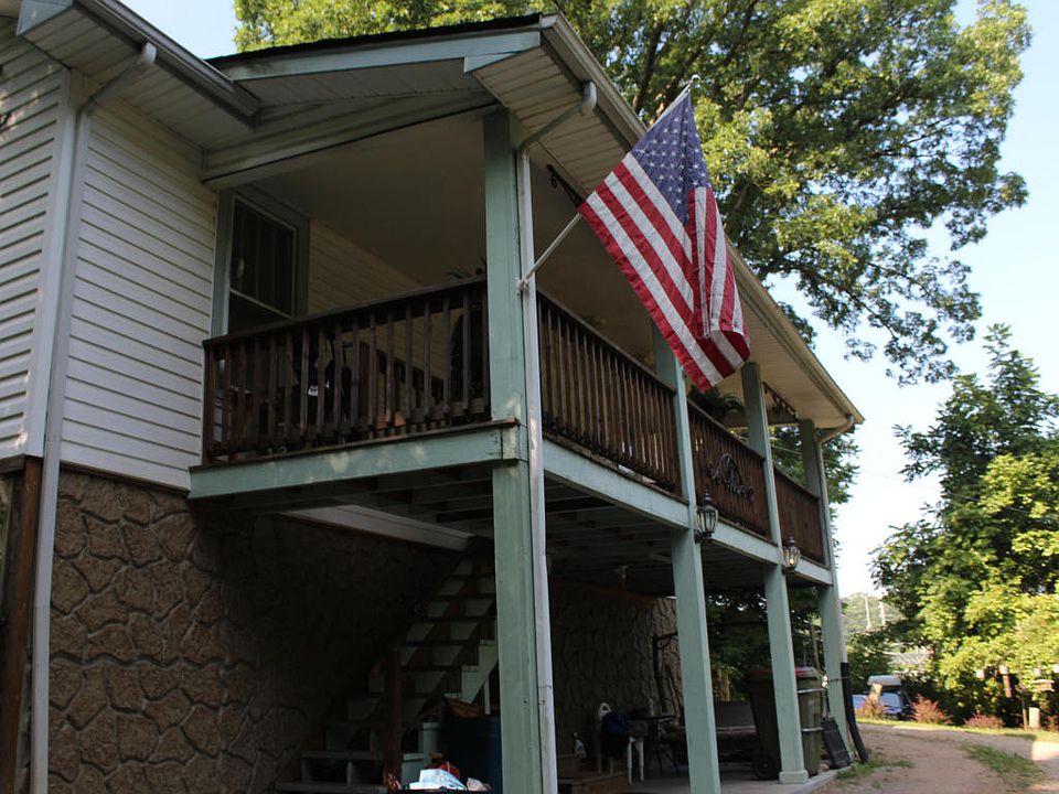 1st image of 1600 McCauley Ave