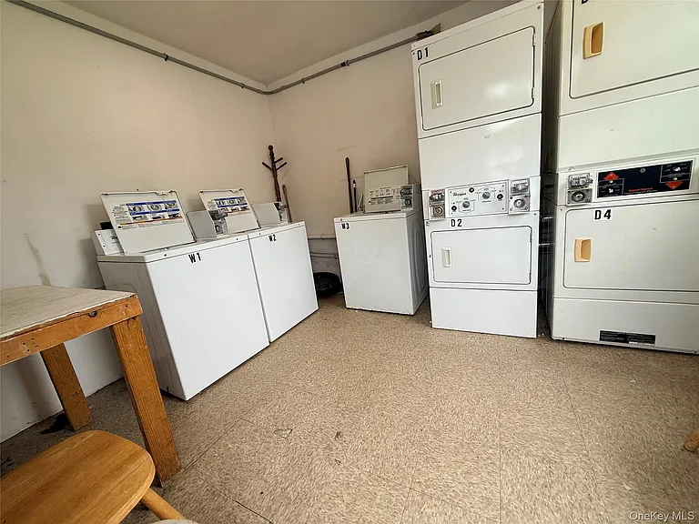 19 Quartz Ln #4 — Photo 26