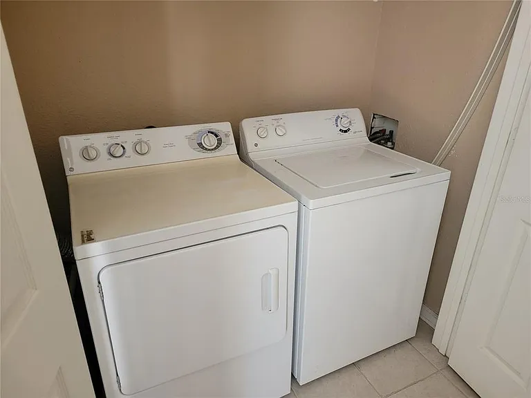 6380 Contessa Dr #305 — Photo 10