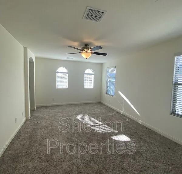 1723 N 208th Ave — Photo 3
