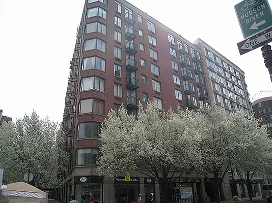 Rented by Stribling | media 39