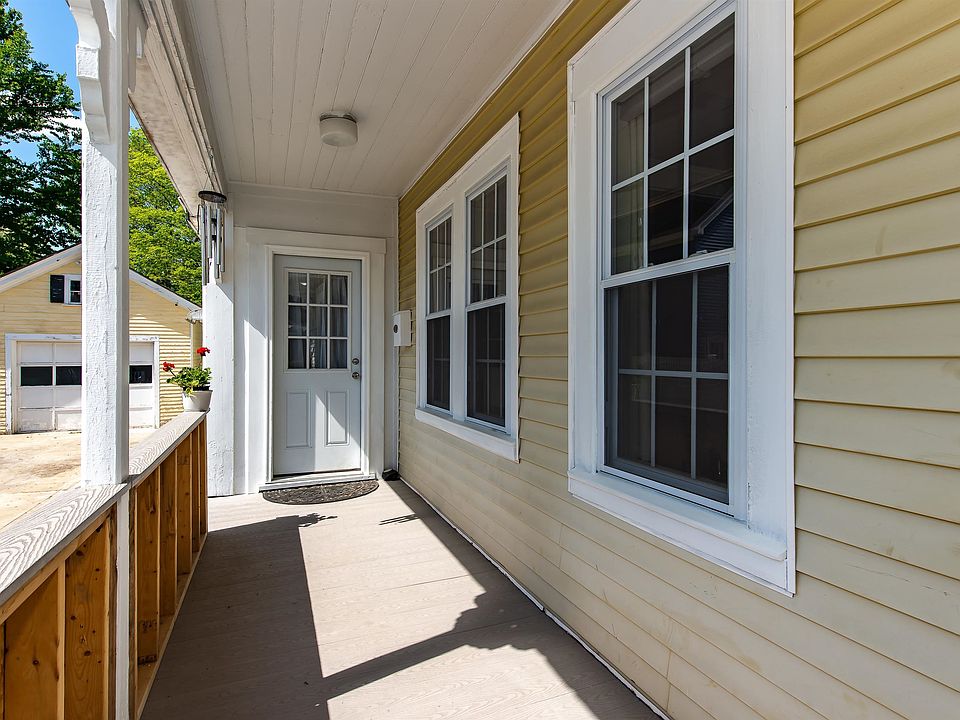 6 Pleasant Street, Rochester, NH 03867 Zillow