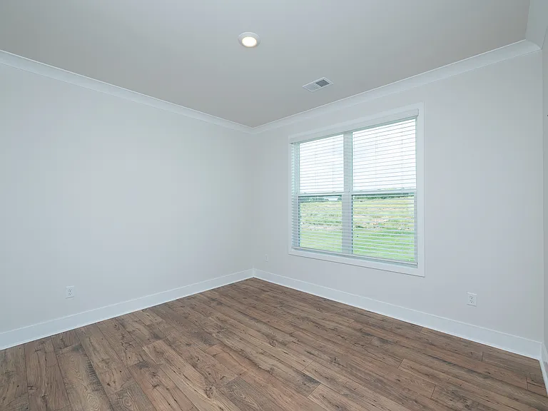 1000 Gresham Pl — Photo 9