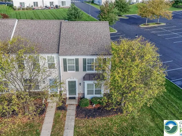 1399 Artisan Ct, Breinigsville, PA 18031