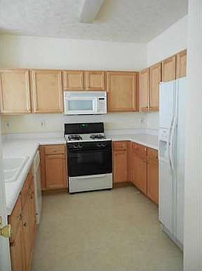 5th image of 315 Antebellum Pl
