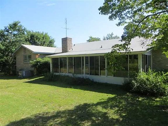 2nd image of 1001 Knollwood Dr