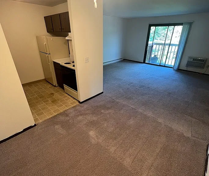 6590 Lake Rd — Photo 18