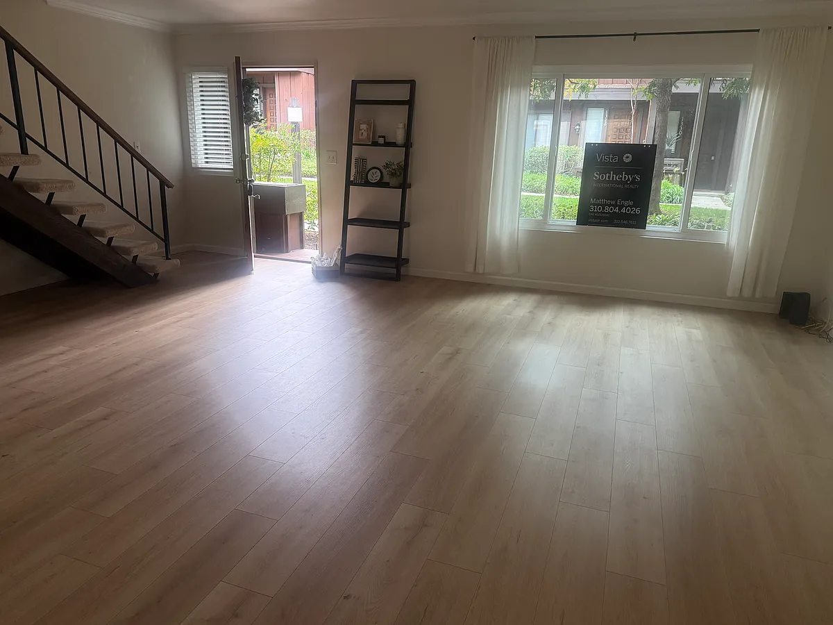 Building Photo - 1280 Stonewood Ct
