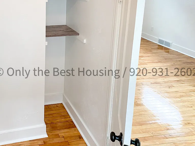 1307 W Bent Ave — Photo 7