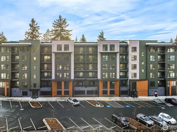 6949 NE 184th Lane #412, Kenmore, WA 98028