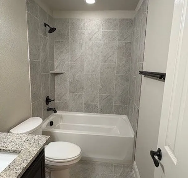 9400 Wellington Dr — Photo 18
